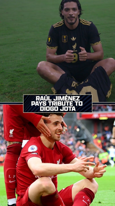 Mexico's Raúl Jiménez honors Diogo Jota after scoring goal vs. United States