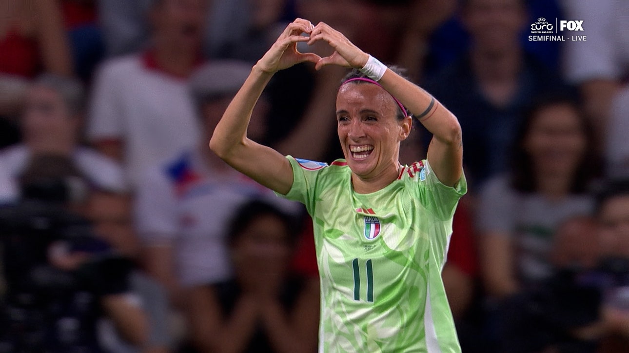 Barbara Bonansea scores to give Italy a 1-0 lead over England | UEFA Women's Euro 2025
