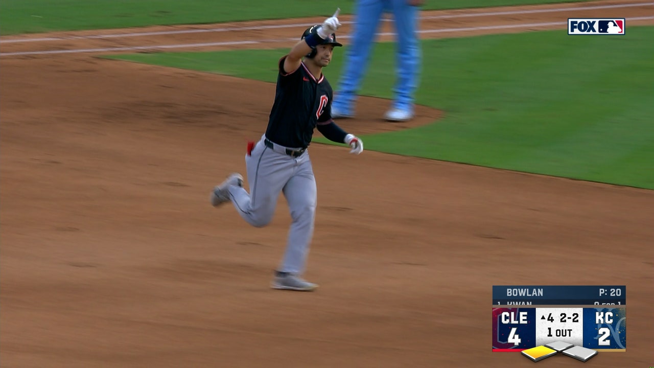 Steven Kwan hits a two-run homerun to extend the Guardians' lead over the Royals