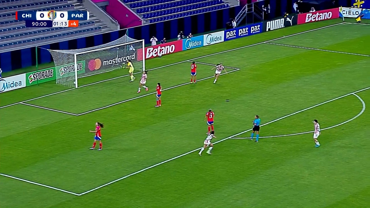 Paraguay's Camila Arrieta scores a goal in 90+2' to seal the win over Chile
