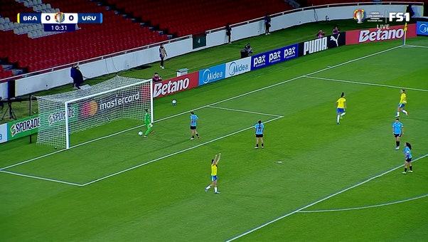 Marta scores PK in 27' to give Brazil a 3-0 lead over Uruguay