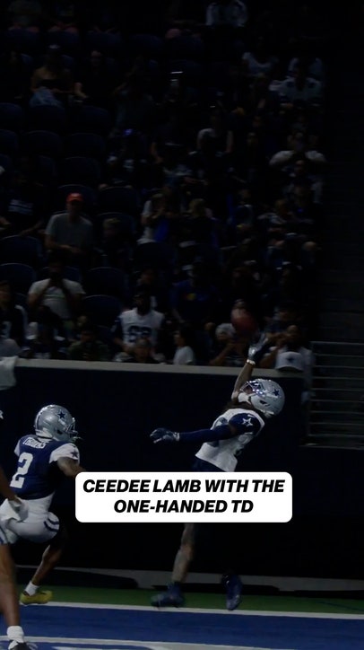 CeeDee Lamb catches one-handed touchdown from Dak Prescott at Cowboys practice