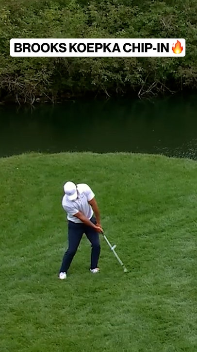 Brooks Koepka SINKS chip-in ⛳