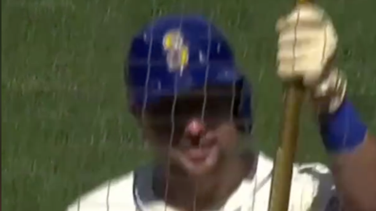 THE BIG DUMPER HAS DONE IT! HOME RUN 49! 🔱