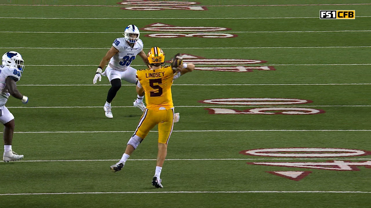 Drake Lindsey finds Jalen Smith for 60-yard TD, extending Minnesota's lead over Buffalo