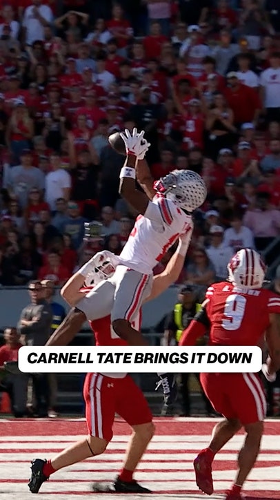 This look of Carnell Tate's TD is 🔥