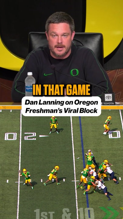 Dan Lanning praises Oregon freshman after viral block 💪🦆🔥