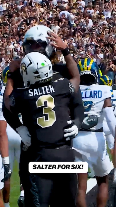 Kaidon Salter dives for the TD🔥