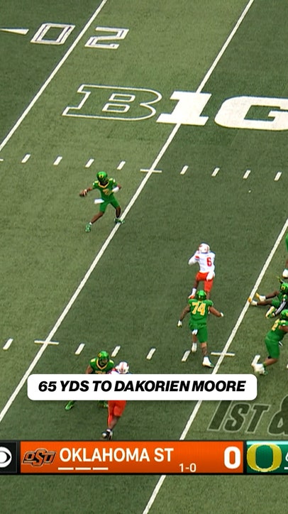 Moore 65-YD TOUCHDOWN 💨