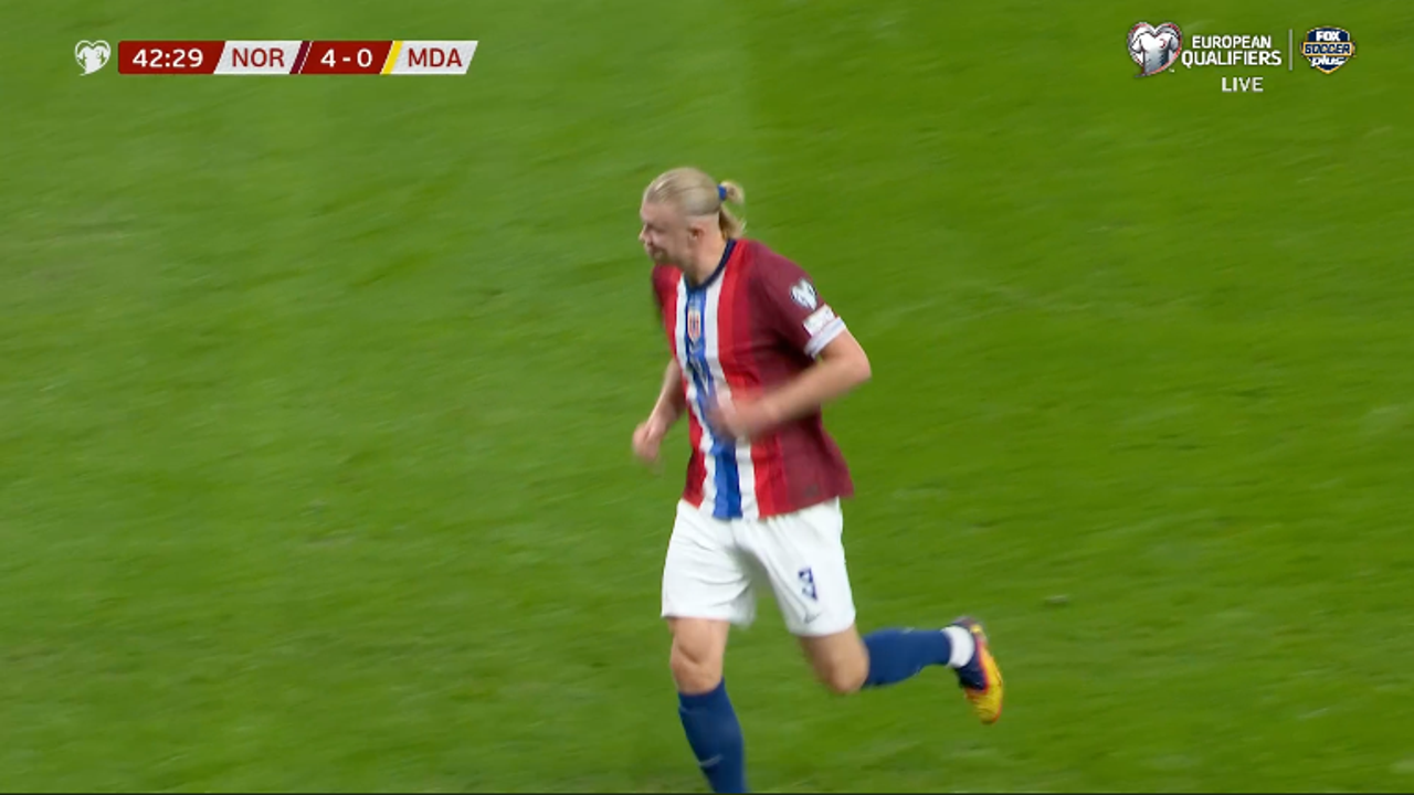 Erling Haaland scores in 43' to extend Norway's lead to 4-0 over Moldova