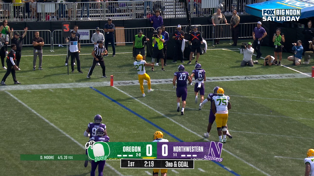 Jayden Limar powers in Oregon's first touchdown to take lead vs. Northwestern