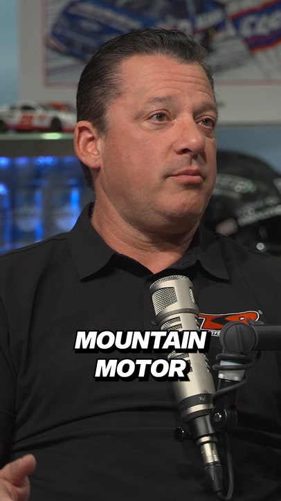 Tony Stewart on unique opportunity to race his wife 🏎️