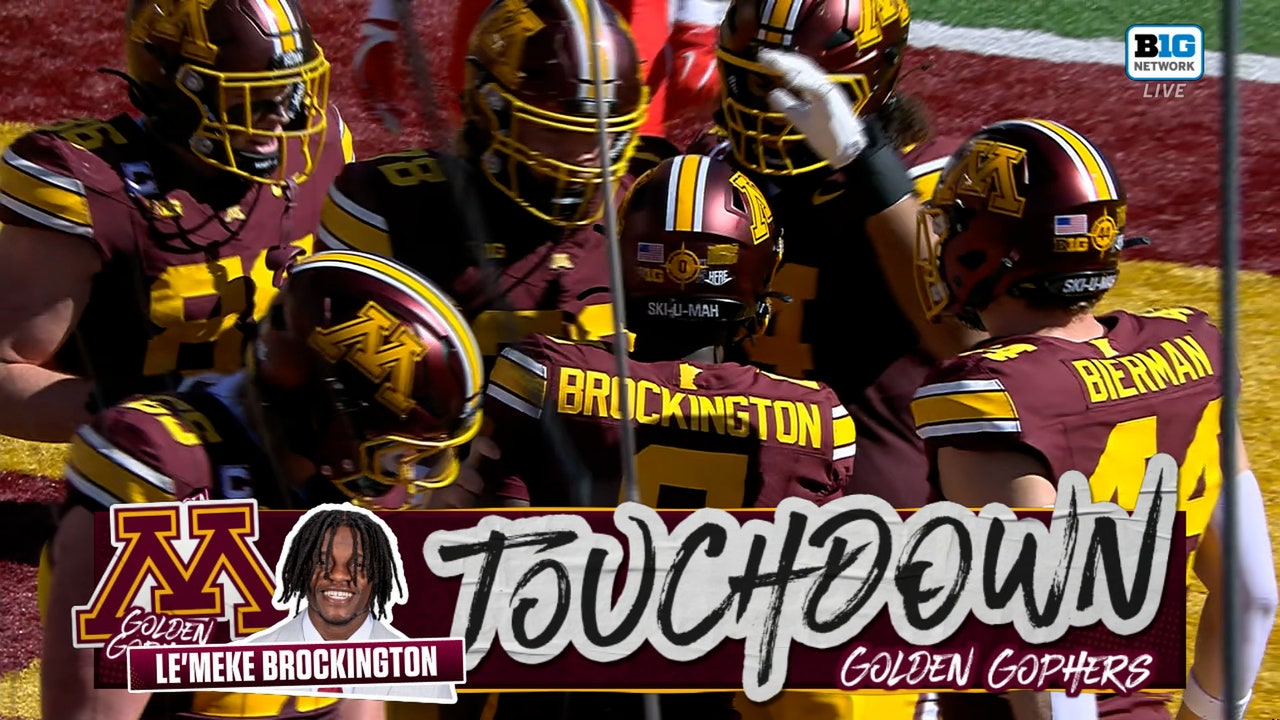 Drake Lindsey lofts it into the endzone for a TD, bringing Gophers level against Rutgers