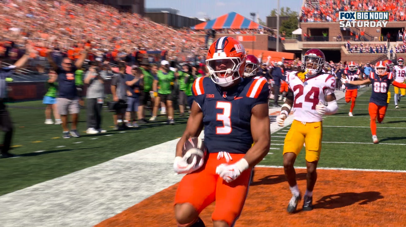 Luke Altymer connects with Kaden Feagin for a 64-yard TD extending Illinois' lead over USC