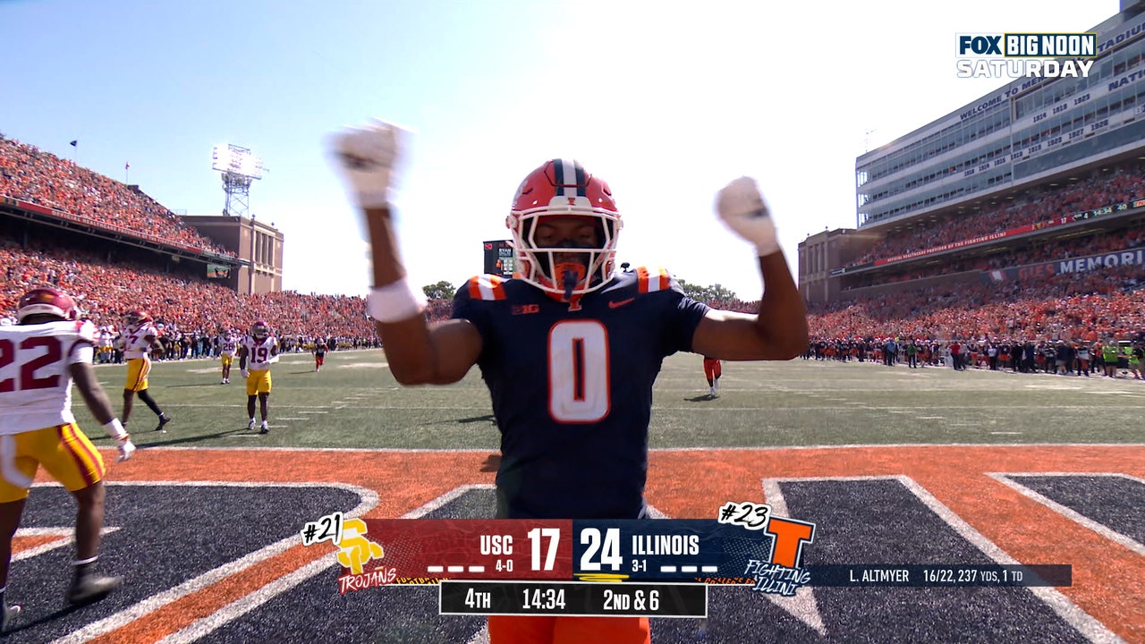 Luke Altmyer connects with Justin Bowick for 25-yard TD, extending Illinois' lead over USC