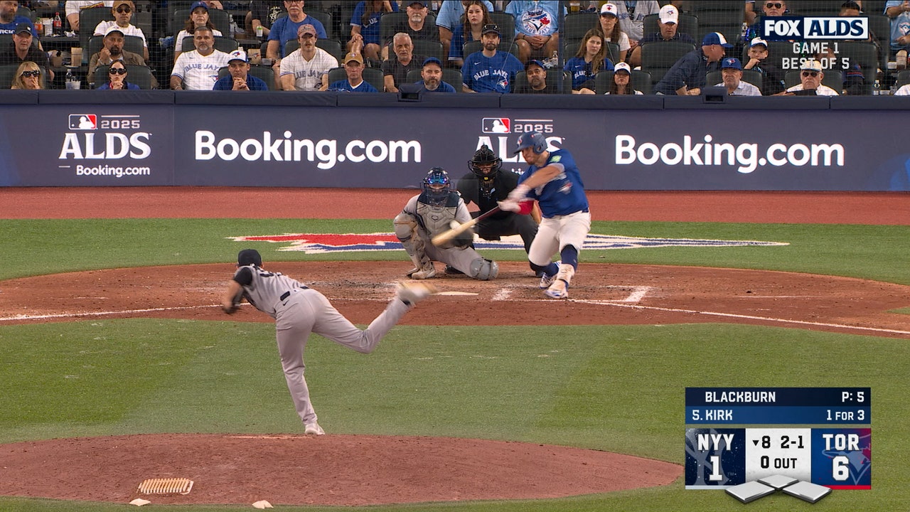 Alejandro Kirk hits second home run of the game, extending Blue Jays' lead over Yankees