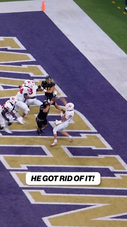 THAT is how you get rid of the football! 