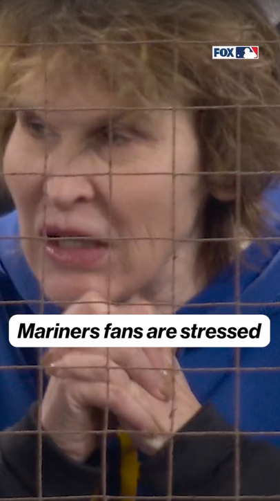 Tight game in the late innings 😬  