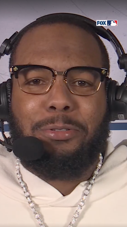 Derek Jeter gives some advice to Vladdy 🤣