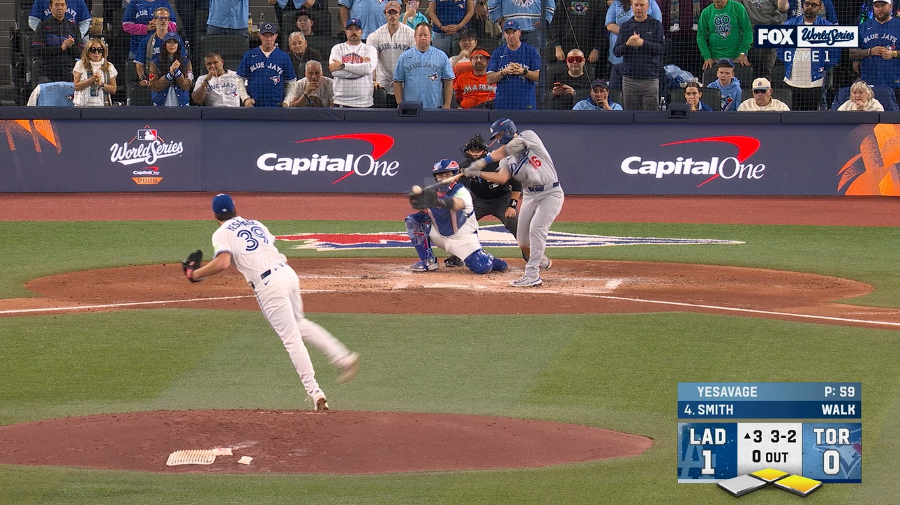 Will Smith drives in run, extending Dodgers' lead over Blue Jays