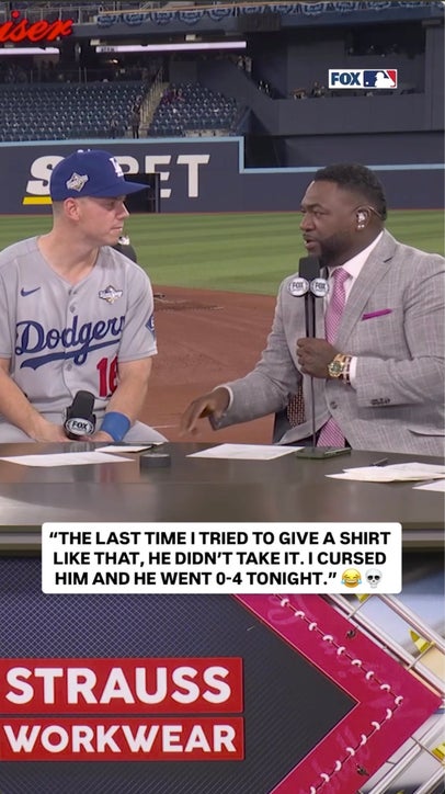 Will Smith gets Big Papi’s MY DAWG shirt tonight 🐶