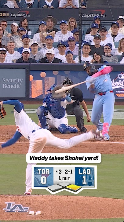 Vladdy takes Ohtani deep 💥