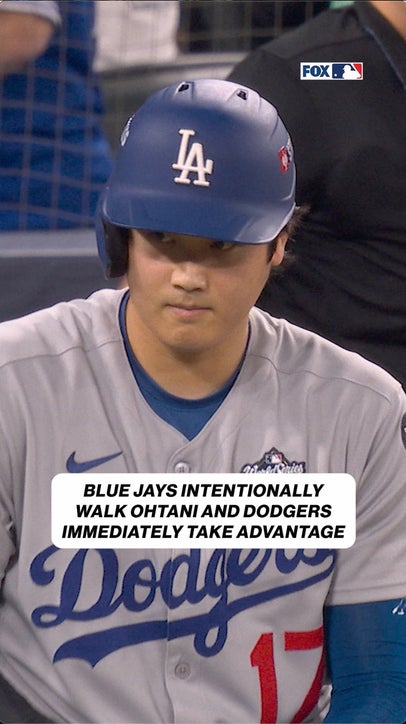 Will Smith and Mookie Betts make the Blue Jays pay 😤