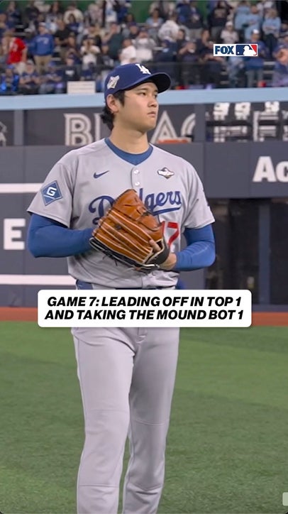 Shohei Ohtani gets ready as he will lead off and pitch in Game 7 tonight 🦄