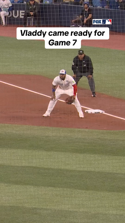 Vladdy STEPPING UP Game 7 😤