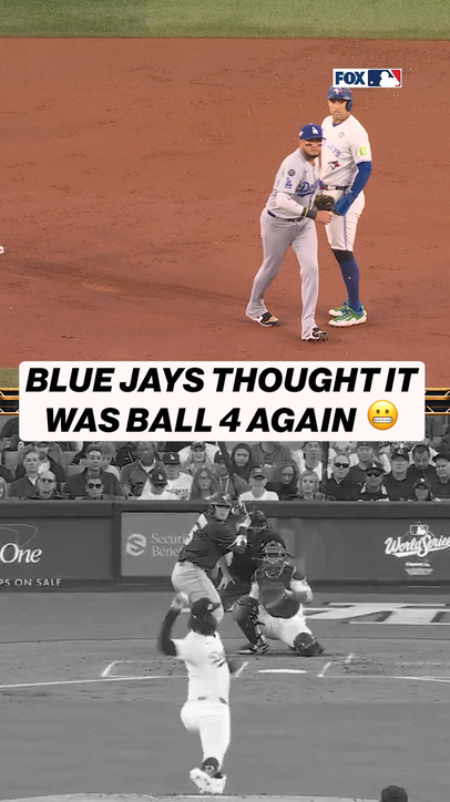 Blue Jays having trouble on the base paths 😬