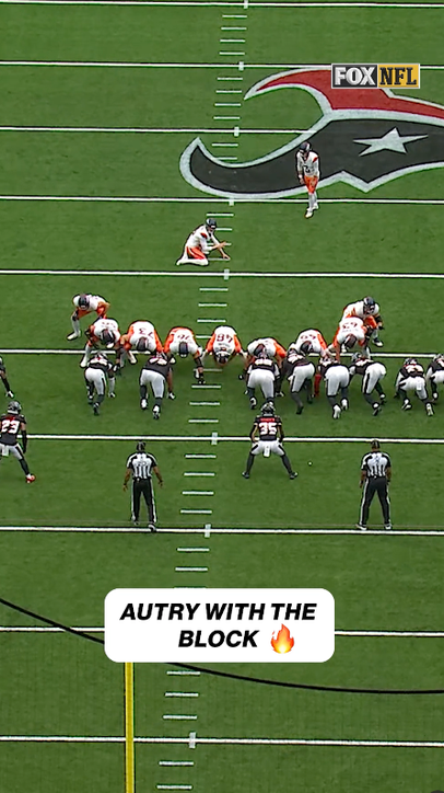 Denico Autry is a WALL 🧱