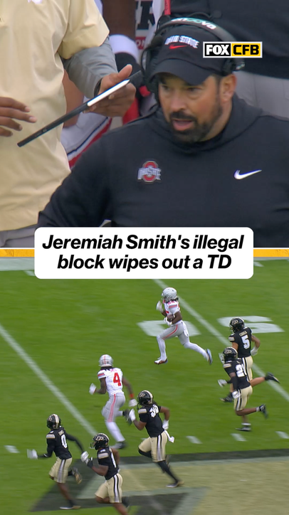 Ohio State had TD called back after this play by Jeremiah Smith 😬