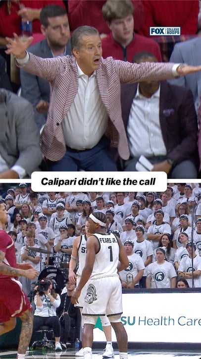 Calipari didn't like this foul call on Trevon Brazile 😠