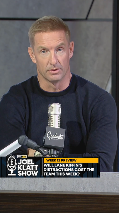 Will Lane Kiffin's distractions cost Ole Miss this week against Florida? 