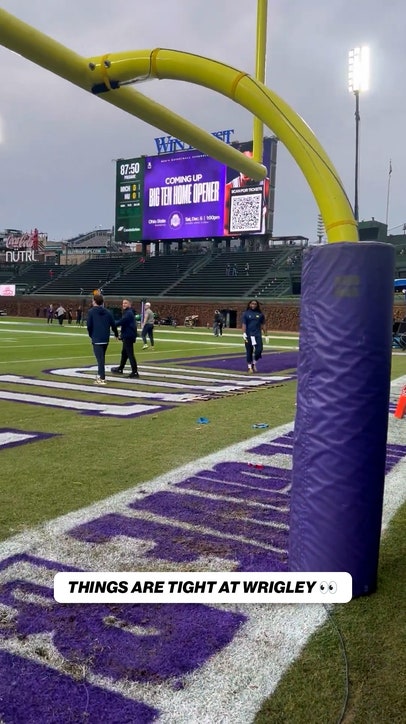 Tight confines at the ‘Friendly Confines’ 😅