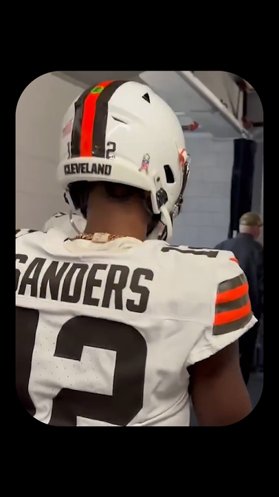 Shedeur Sanders makes his NFL debut 🚨