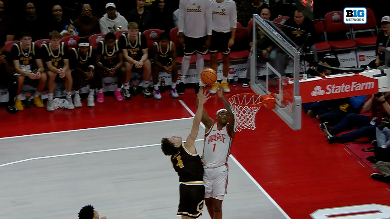 Amare Bynum de Ohio State emerge para competir en Fastbreak contra Western Michigan.