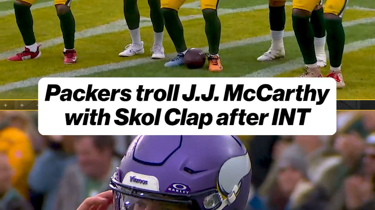 Packers TROLLING Vikings