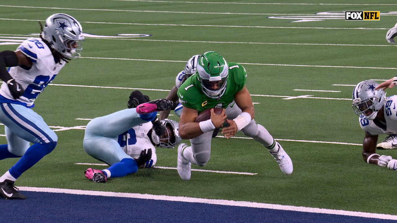 Jalen Hurts rushes for 7-yard TD, extending Eagles' lead over Cowboys | NFL Highlights