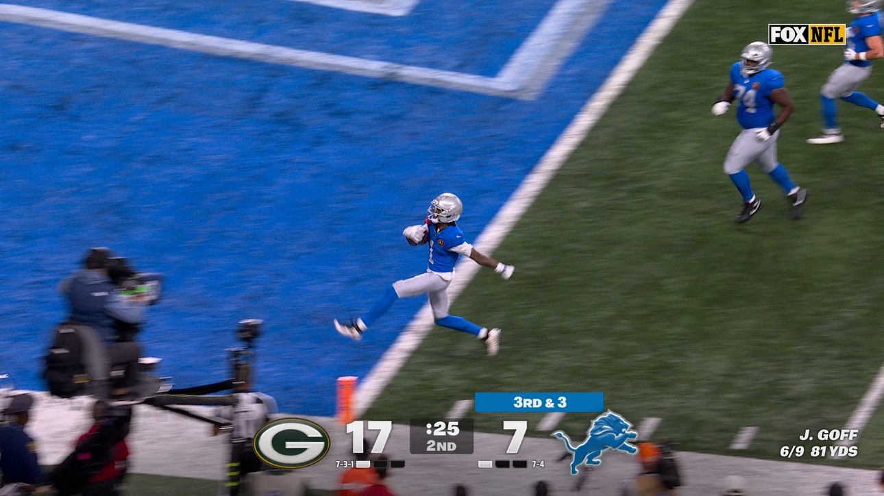 Lions' Jared Goff finds Jameson Williams for 22-yard TD to cut into Packers' lead | NFL Highlights