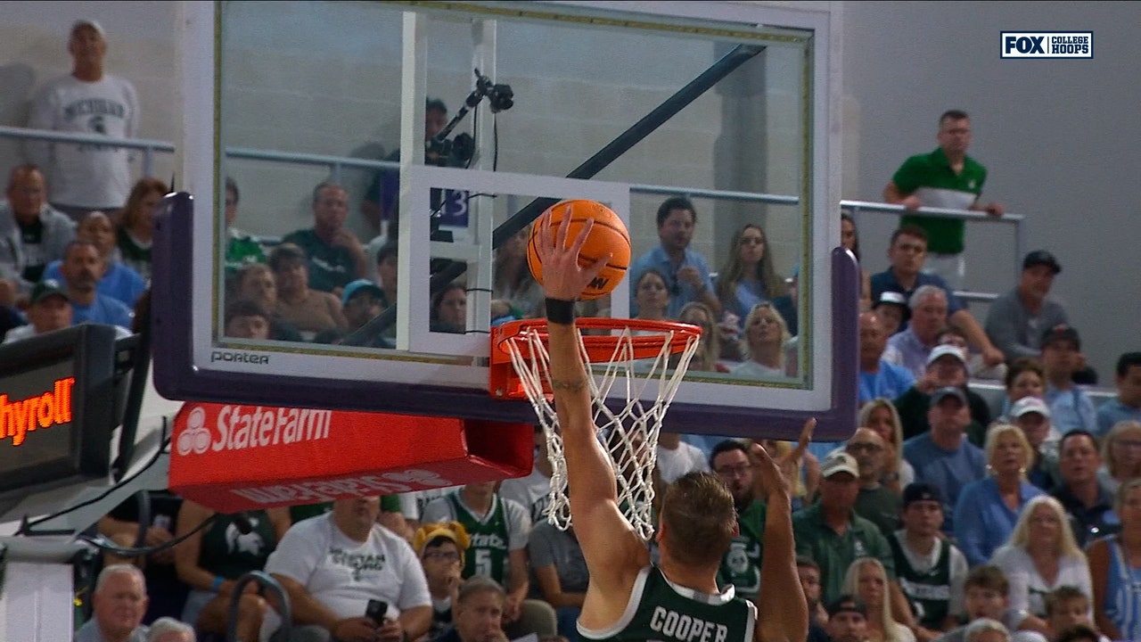 Michigan State's Carson Cooper hammers home alley-oop slam vs. North Carolina