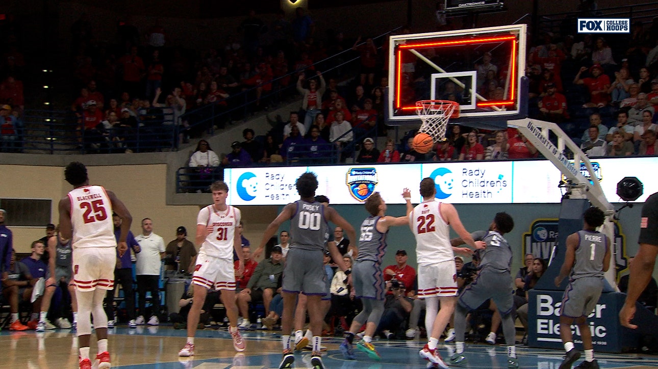 Wisconsin's John Blackwell hits shot as time expired in first half vs. TCU