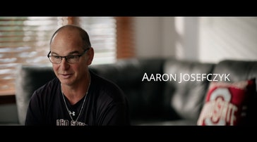 The Incredible Story of Ohio State superfan and photographer Aaron Josefczyk 