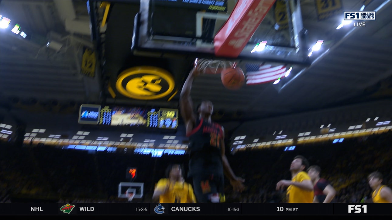 Pharrel Payne finishes slam dunk, cutting into Maryland's deficit against Iowa