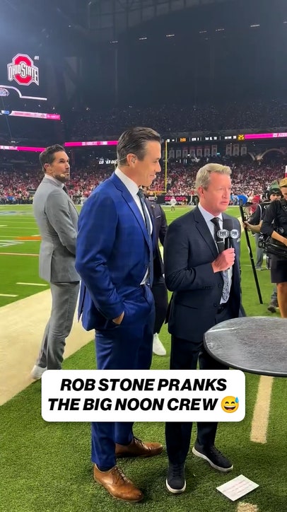 Rob Stone pranks the BNK crew for messing with him all year during his reads 😅