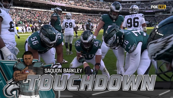 Saquon Barkley rushes for two-yard TD, extending Eagles' lead over Raiders | NFL Highlights