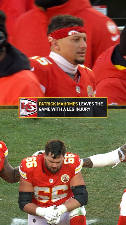 Patrick Mahomes LEAVES game early due to apparent leg injury 🚨
