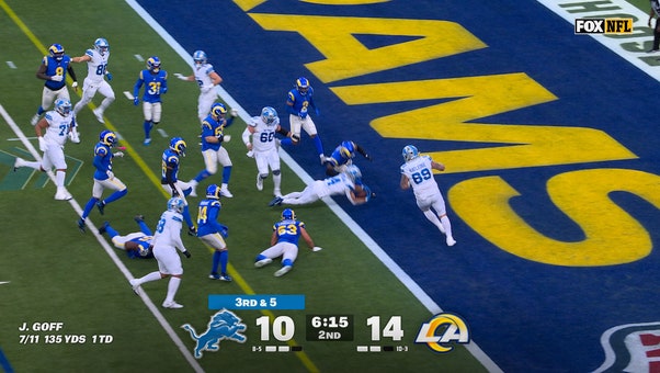 Jared Goff finds Amon-Ra St. Brown for his second TD, giving Lions a 17-14 lead over Rams | NFL Highlights