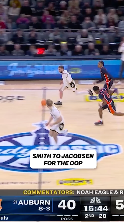 Perfect timing. BIG finish. 🚀🏀