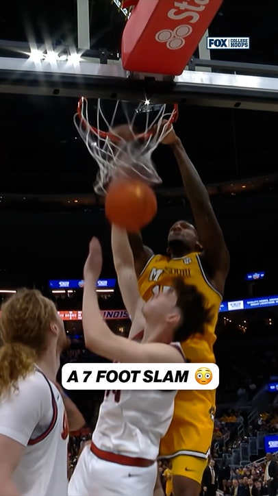 He came out of NOWHERE 💪